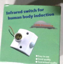 Cargar imagen en el visor de la galería, SENSOR DE MOVIMIENTO CON TIMBRE RL005
