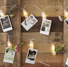 Cargar imagen en el visor de la galería, SERIES LED PINZAS CHICA BLANCO FOTO HOLDER
