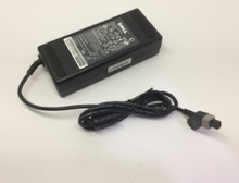 Cargar imagen en el visor de la galería, CARGADOR PARA LAPTOP DELL 20V A 4.5A PUNTA CASITA
